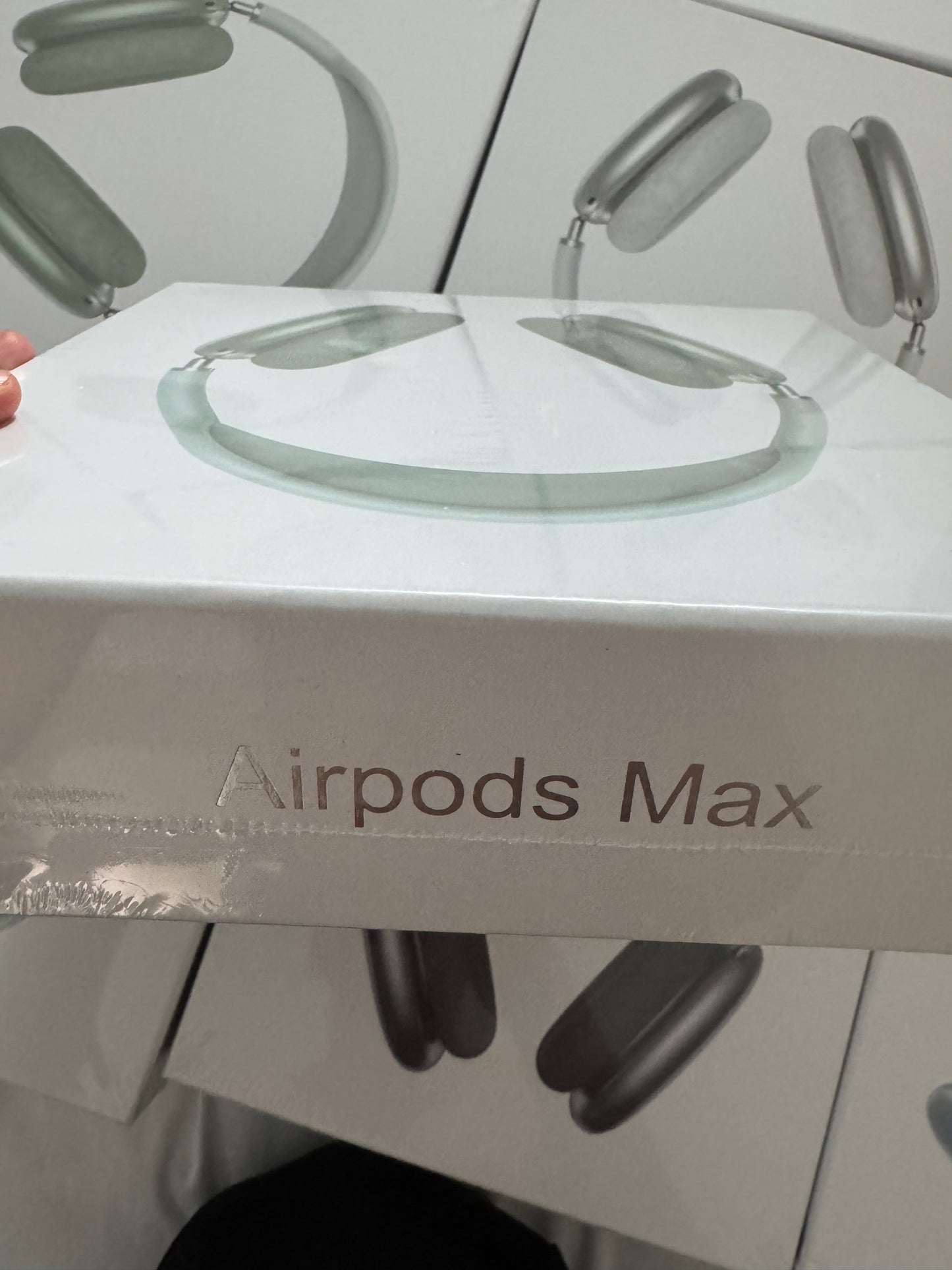 AIRPODS MAX - NOISE CANCELLATION